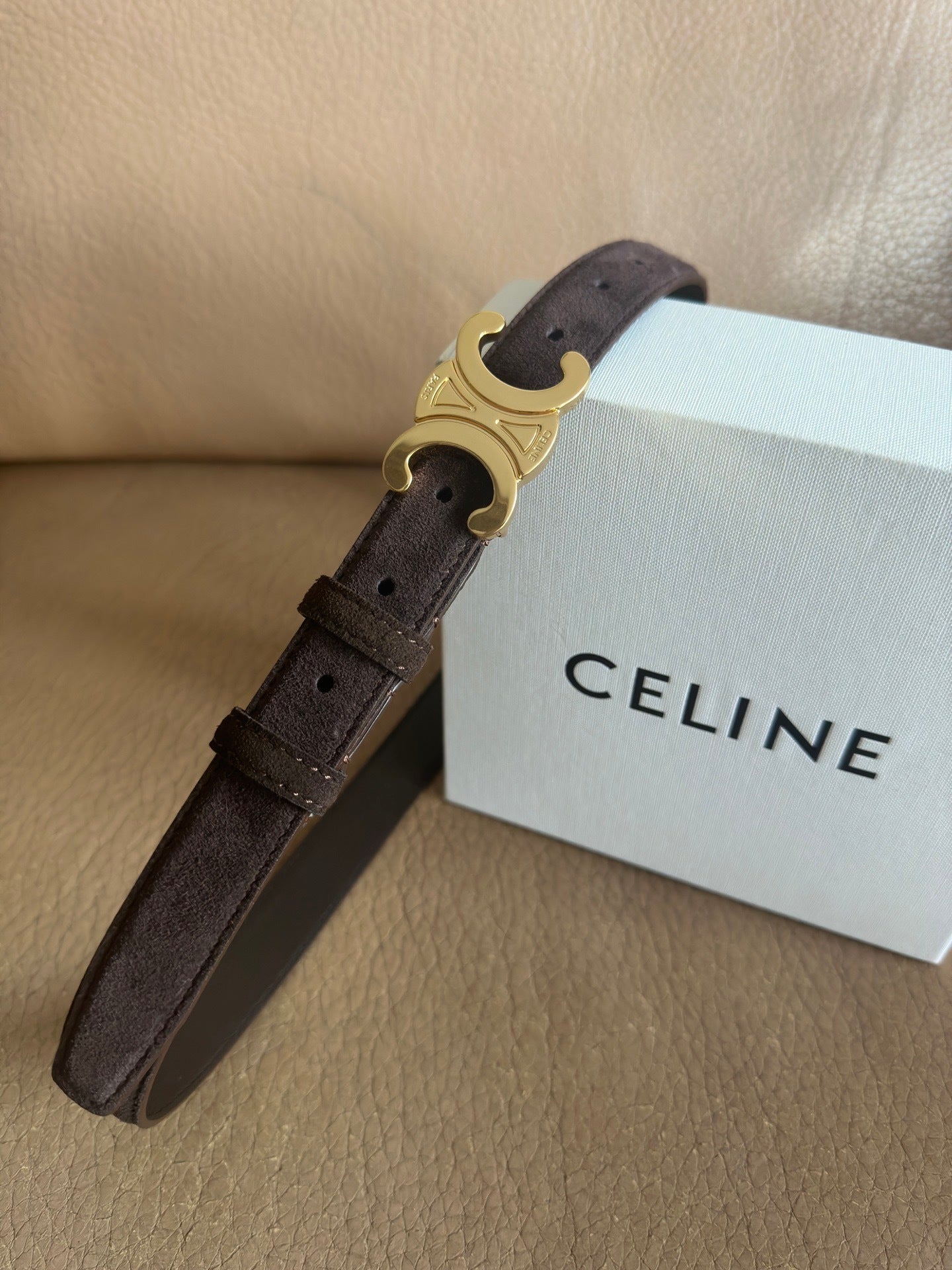 Women’s Suede-Finish Leather Belt — Vintage Inspired Metal Buckle