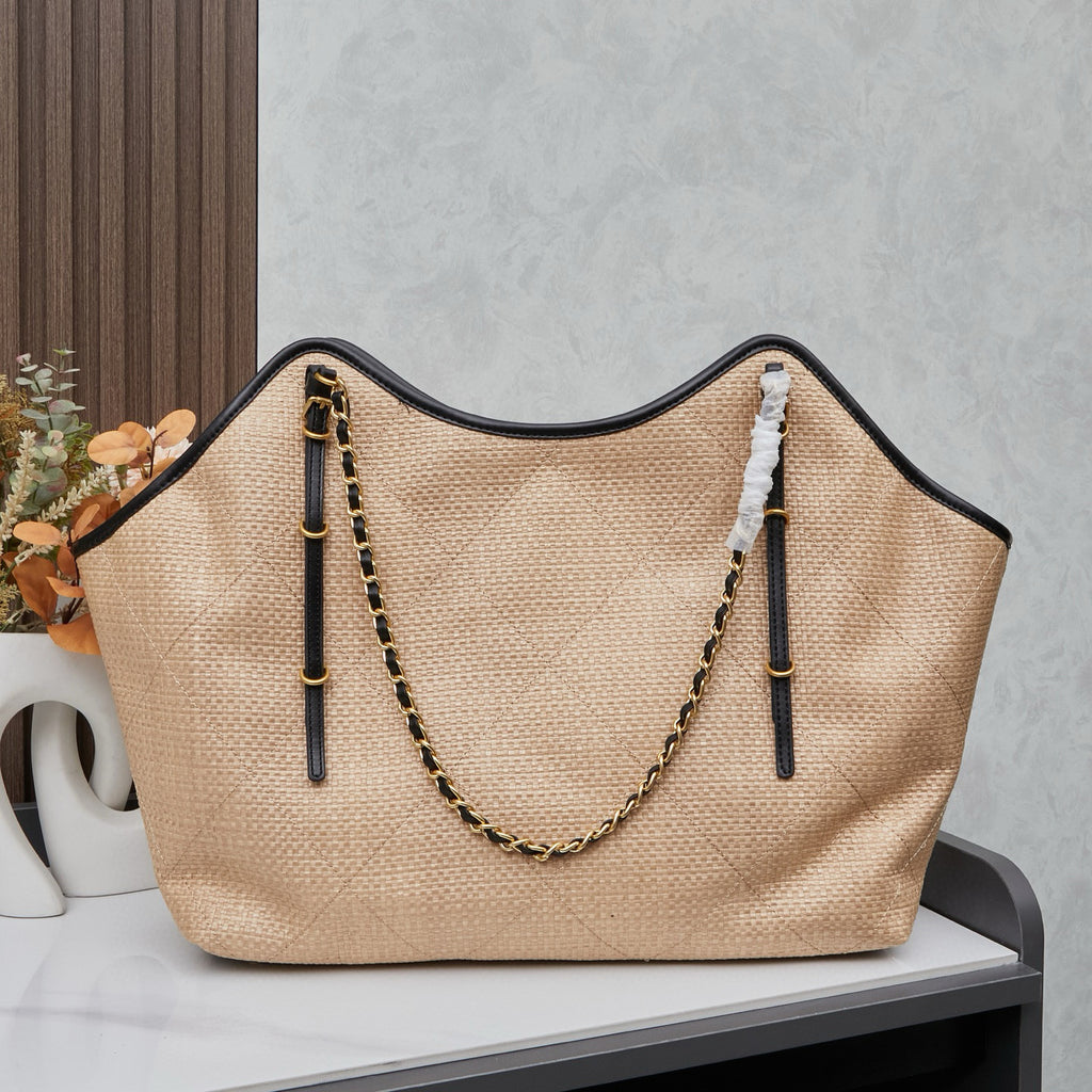 Maxi Hobo Tote Bag — Good Quality