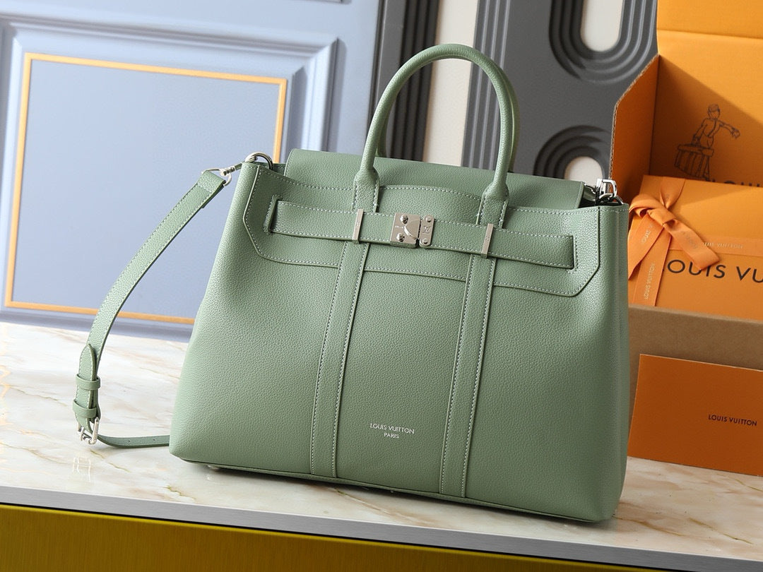 Georges Medium Tote Bag