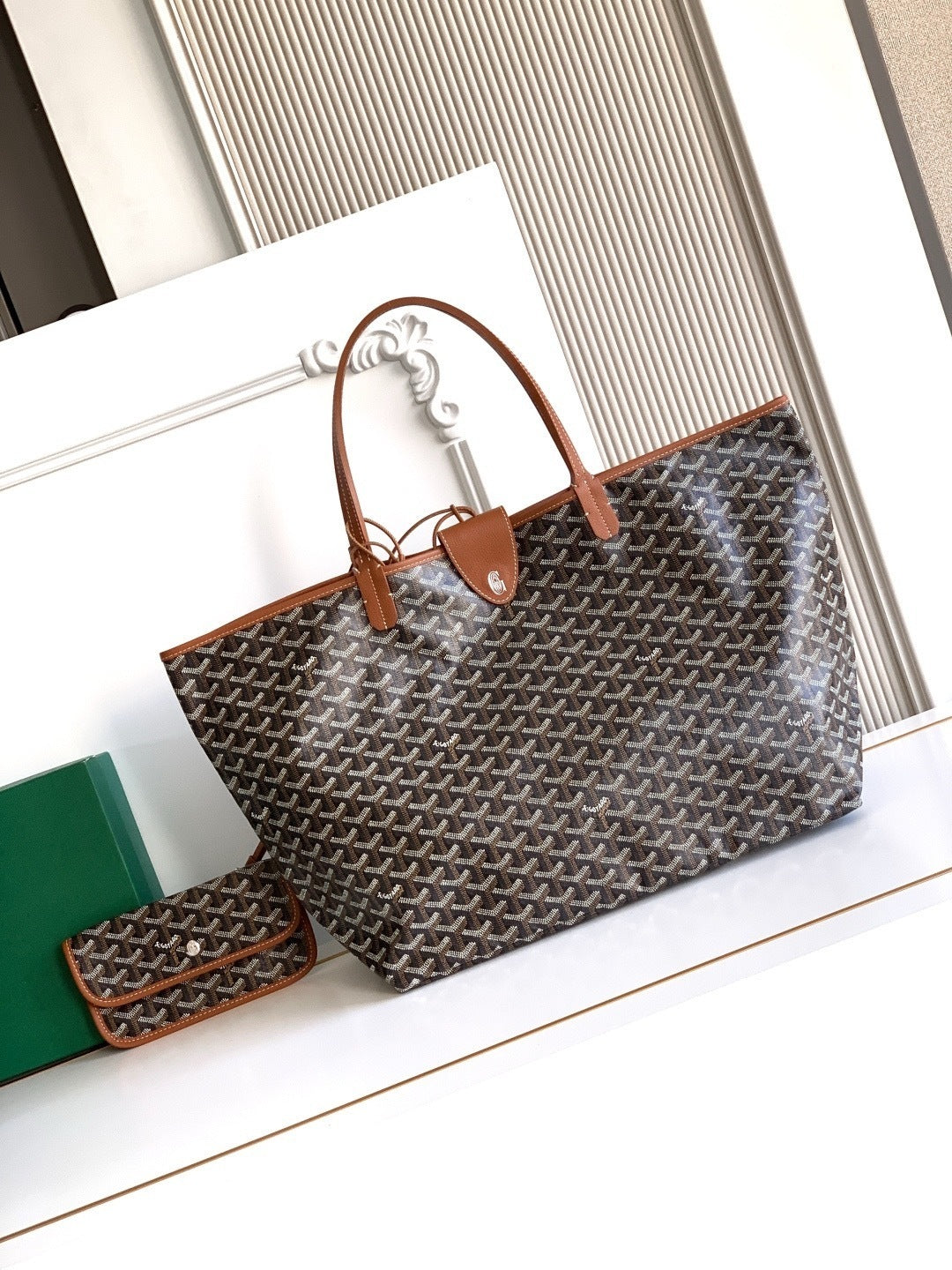 Large Capacity Designer Tote Bag – (Premium Quality )