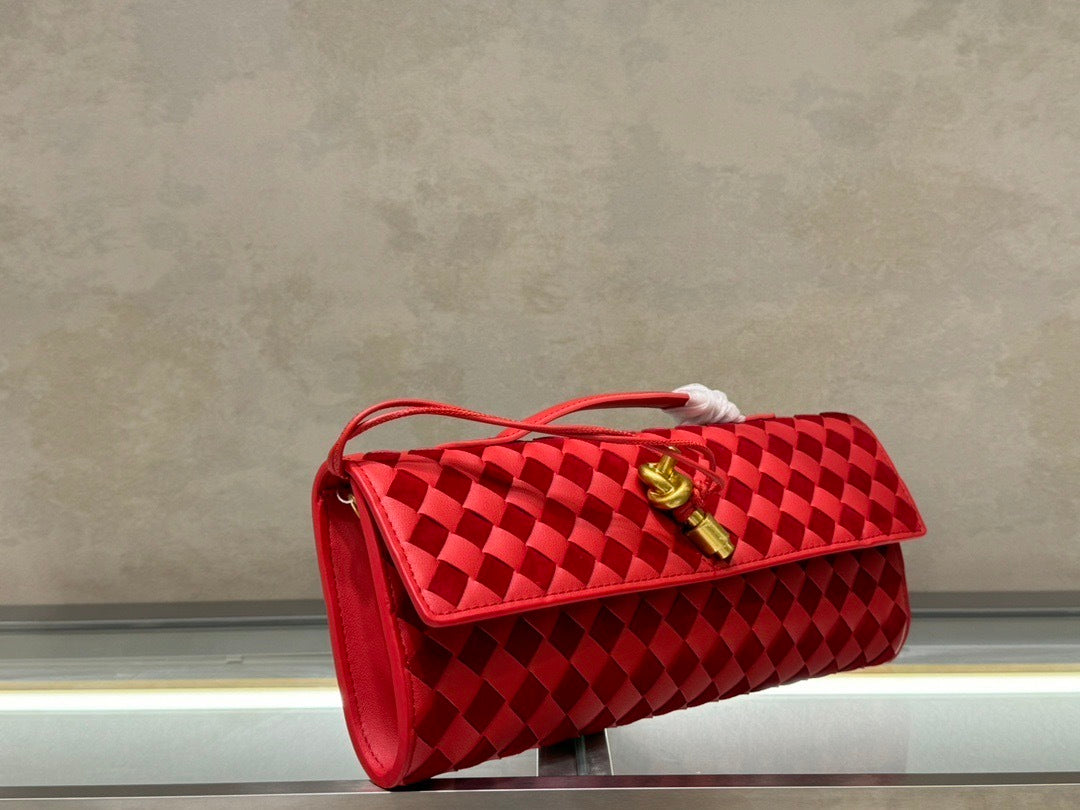 New Woven Clutch / Crossbody Bag