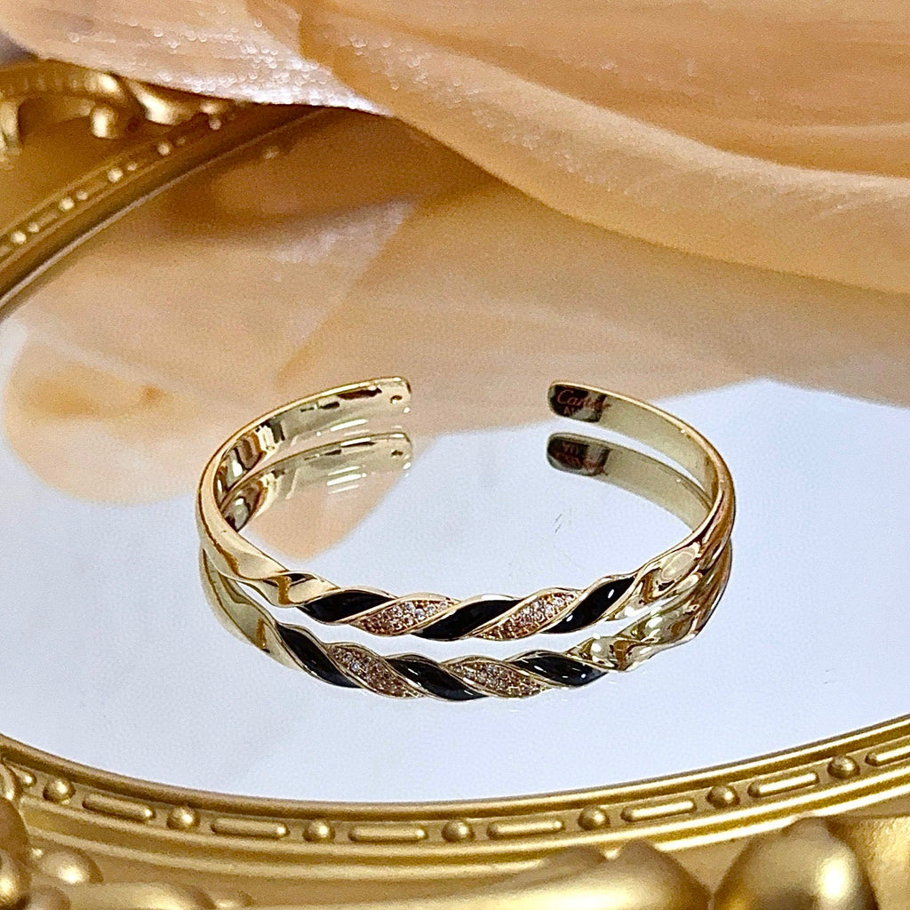 Elegant Diamond-Style Panther Bangle ✨