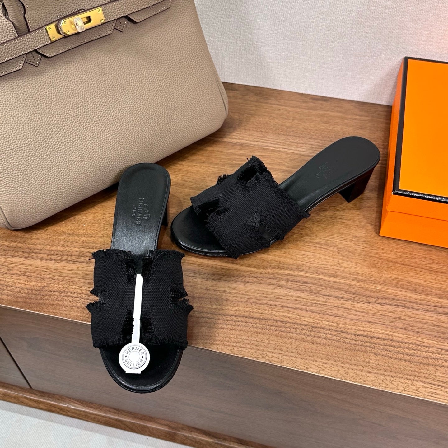 Luxury Oran-Style Velvet Sandals