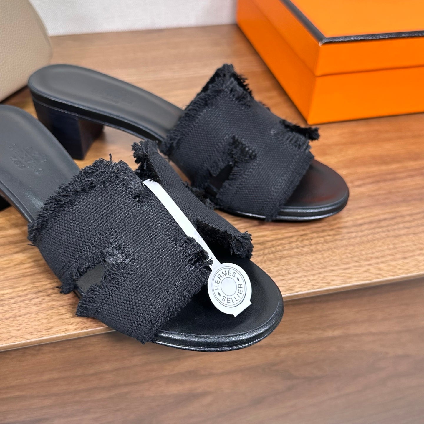 Luxury Oran-Style Velvet Sandals