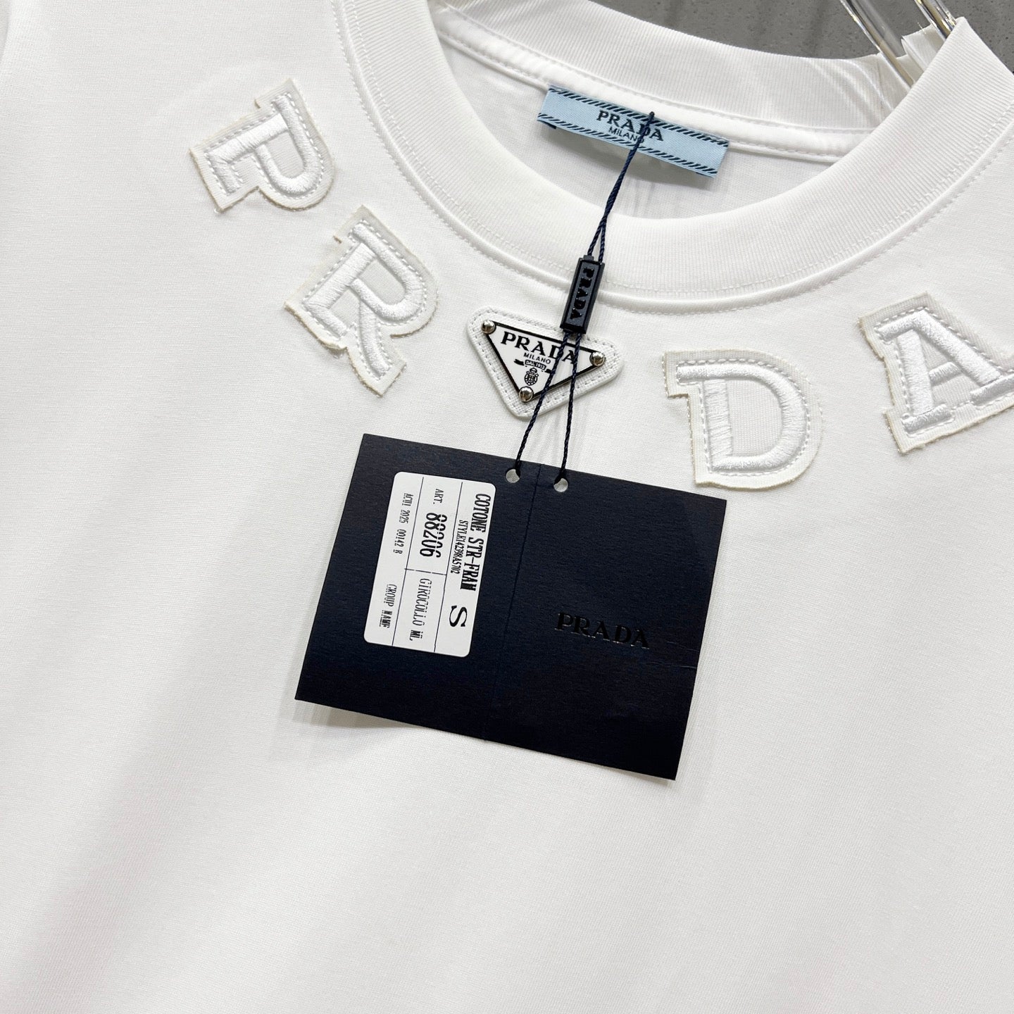 Unisex 260g Logo Patch Cotton T-Shirt
