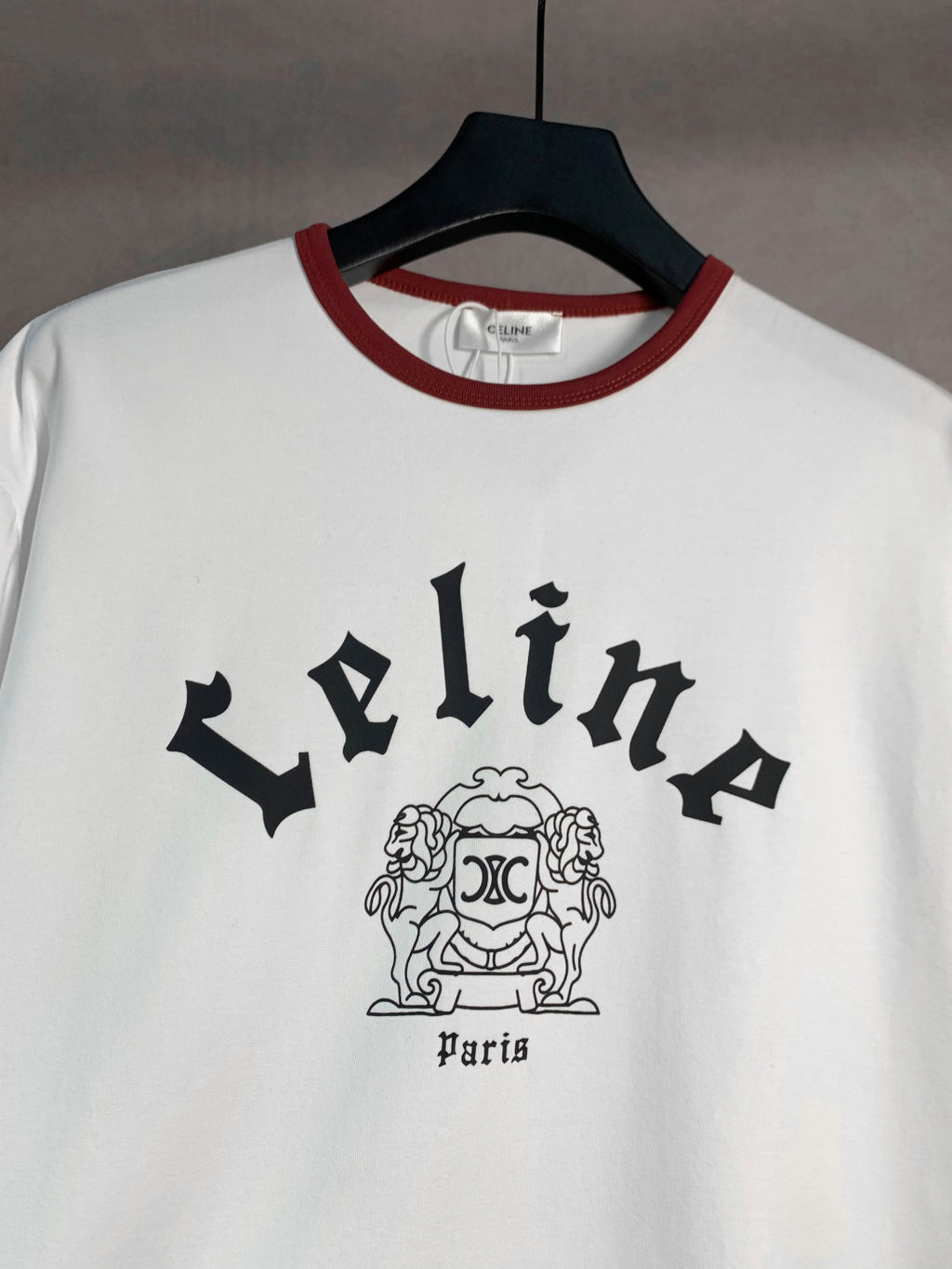 Unisex Velvet Lettering T-Shirt – Oversized Fit