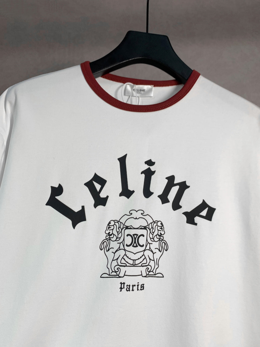Unisex Velvet Lettering T-Shirt – Oversized Fit