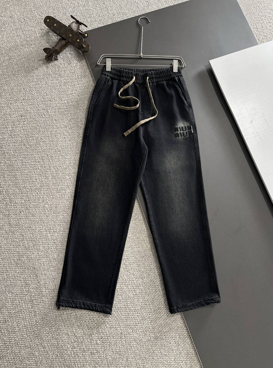 Elastic Waist Fleece-Lined Casual Pants