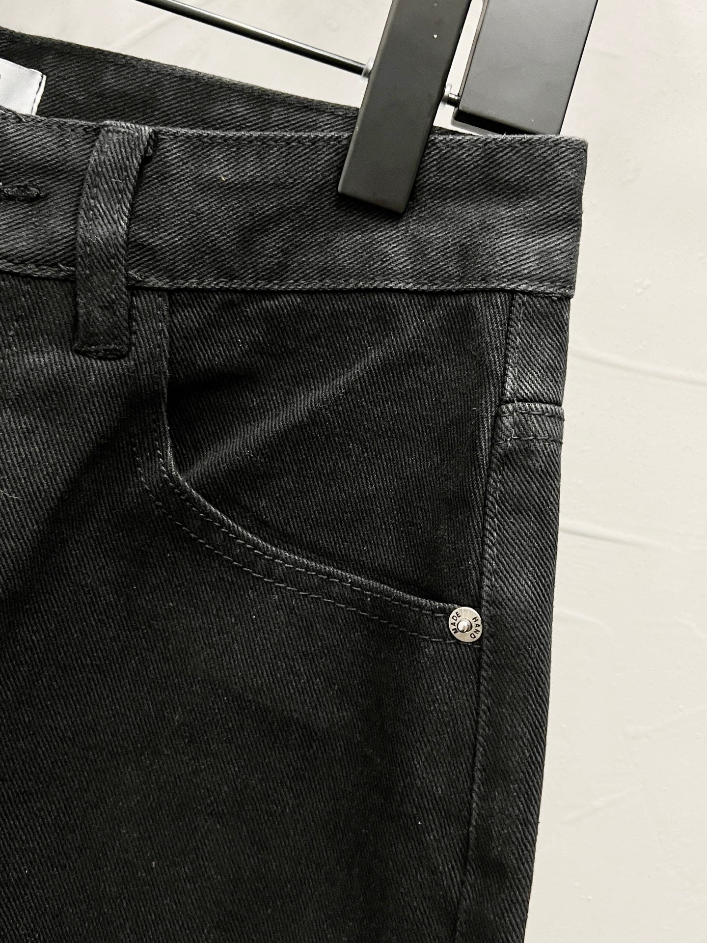 Unisex Straight-Leg Denim Jeans – Washed Finish