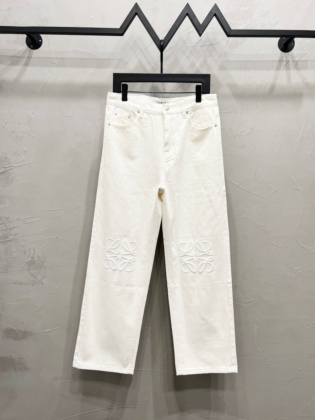 Unisex Straight-Leg Denim Jeans – Washed Finish