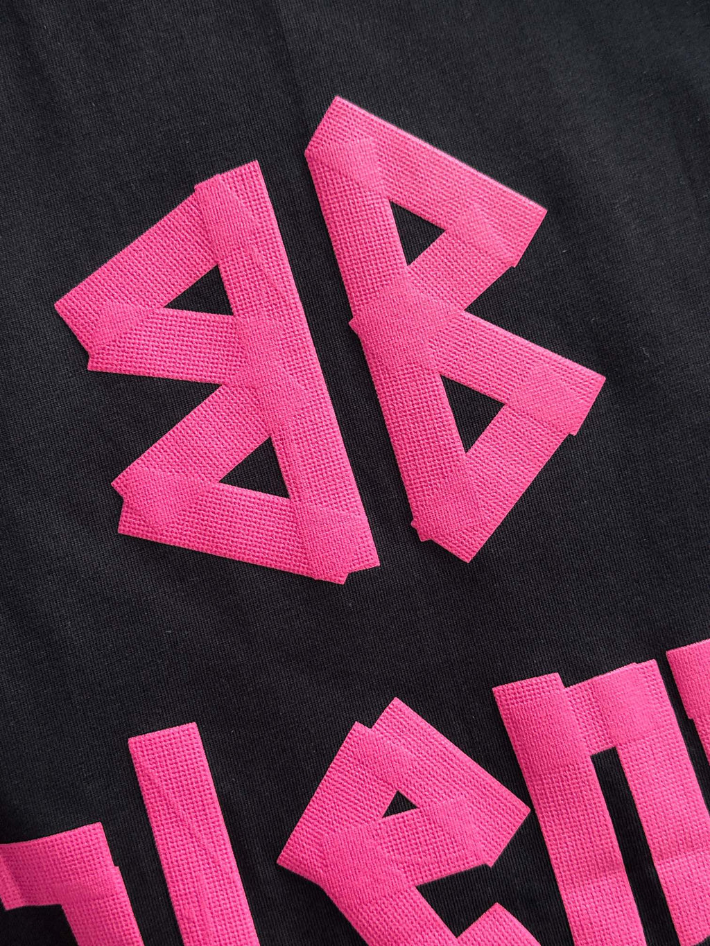 Unisex Logo &amp; Graphic T-Shirt – Premium Cotton