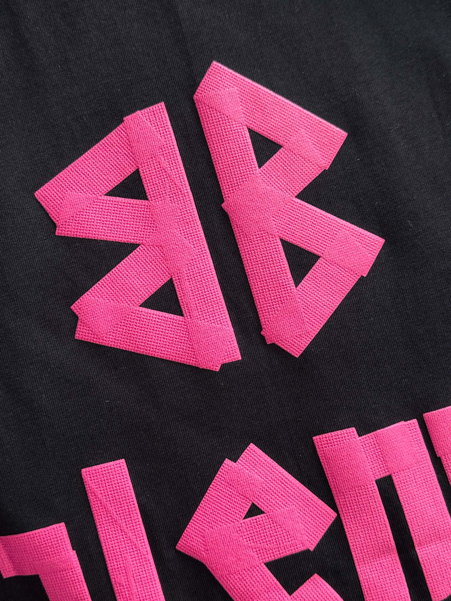 Unisex Logo &amp; Graphic T-Shirt – Premium Cotton