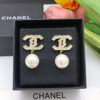 Gold-Tone Pearl Stud Earrings – Refined Classic