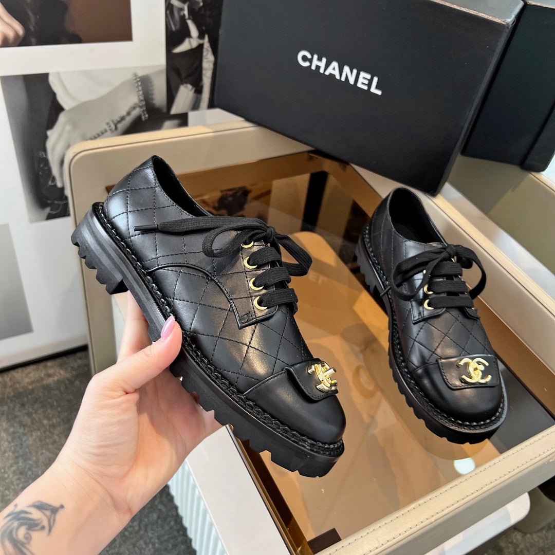 Luxury Leather Casual Sneakers