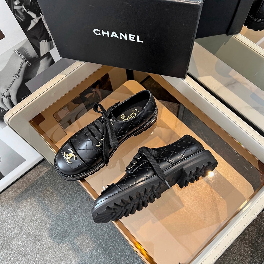 Luxury Leather Casual Sneakers