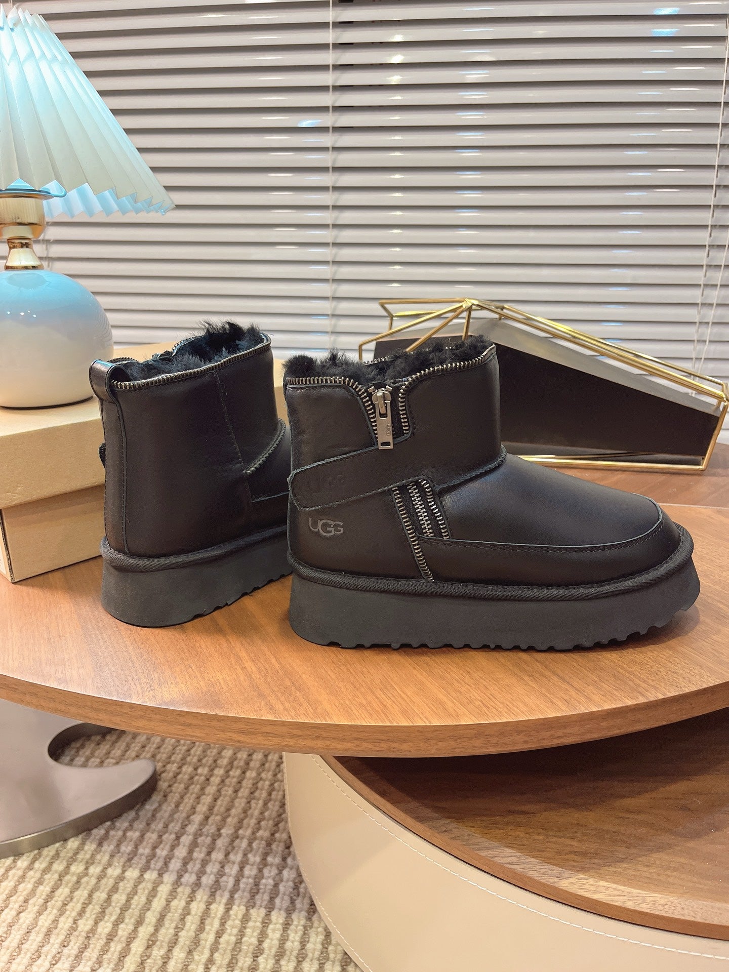 Moto Platform UG*G Snow Boots