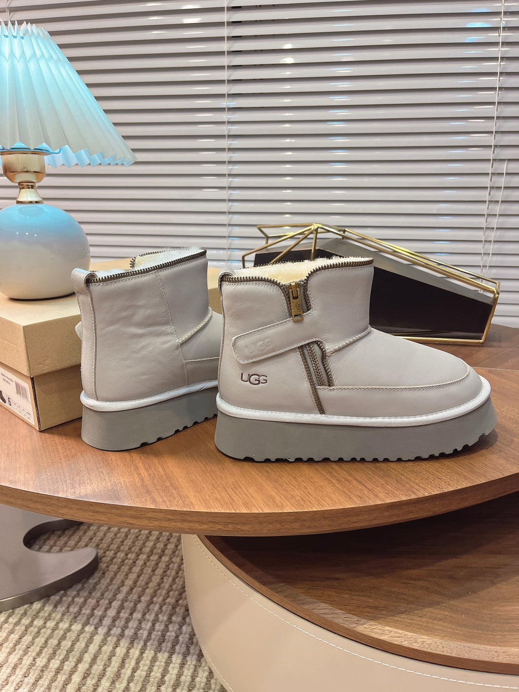 Moto Platform UG*G Snow Boots