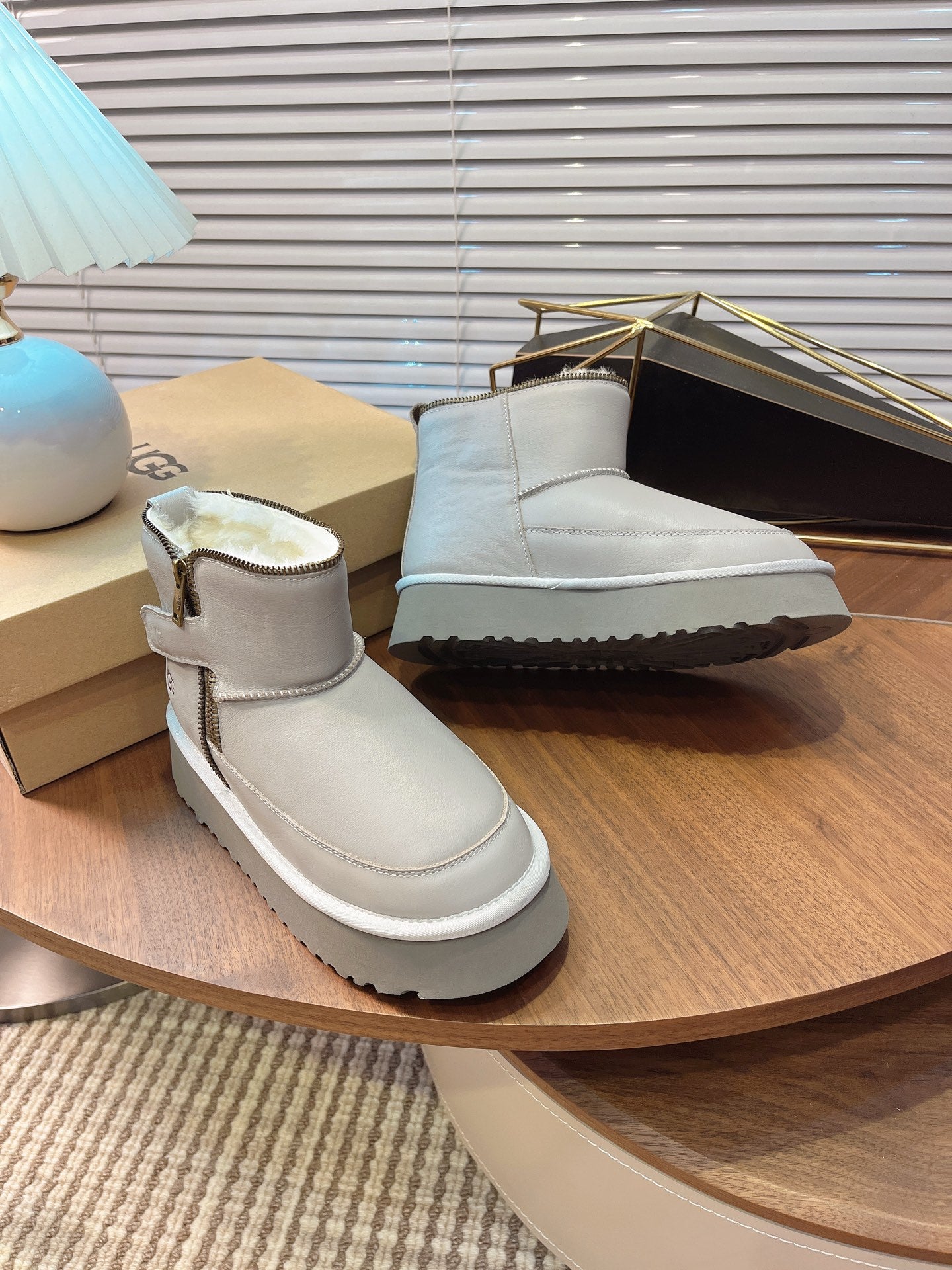 Moto Platform UG*G Snow Boots