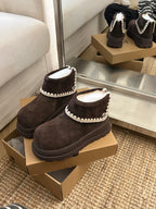 U*G 2025 Retro Tweed-Inspired Martin Boots