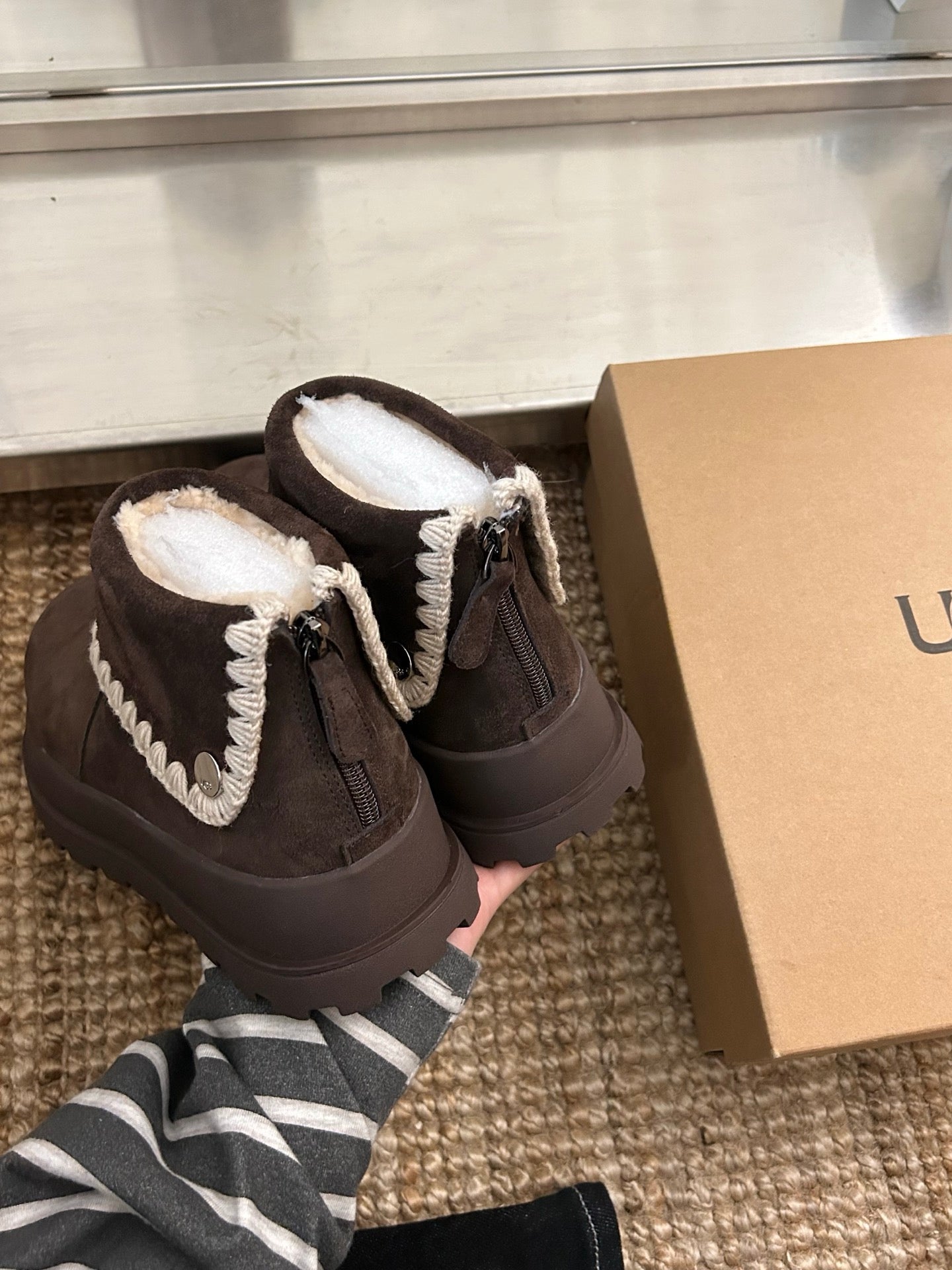 U*G 2025 Retro Tweed-Inspired Martin Boots