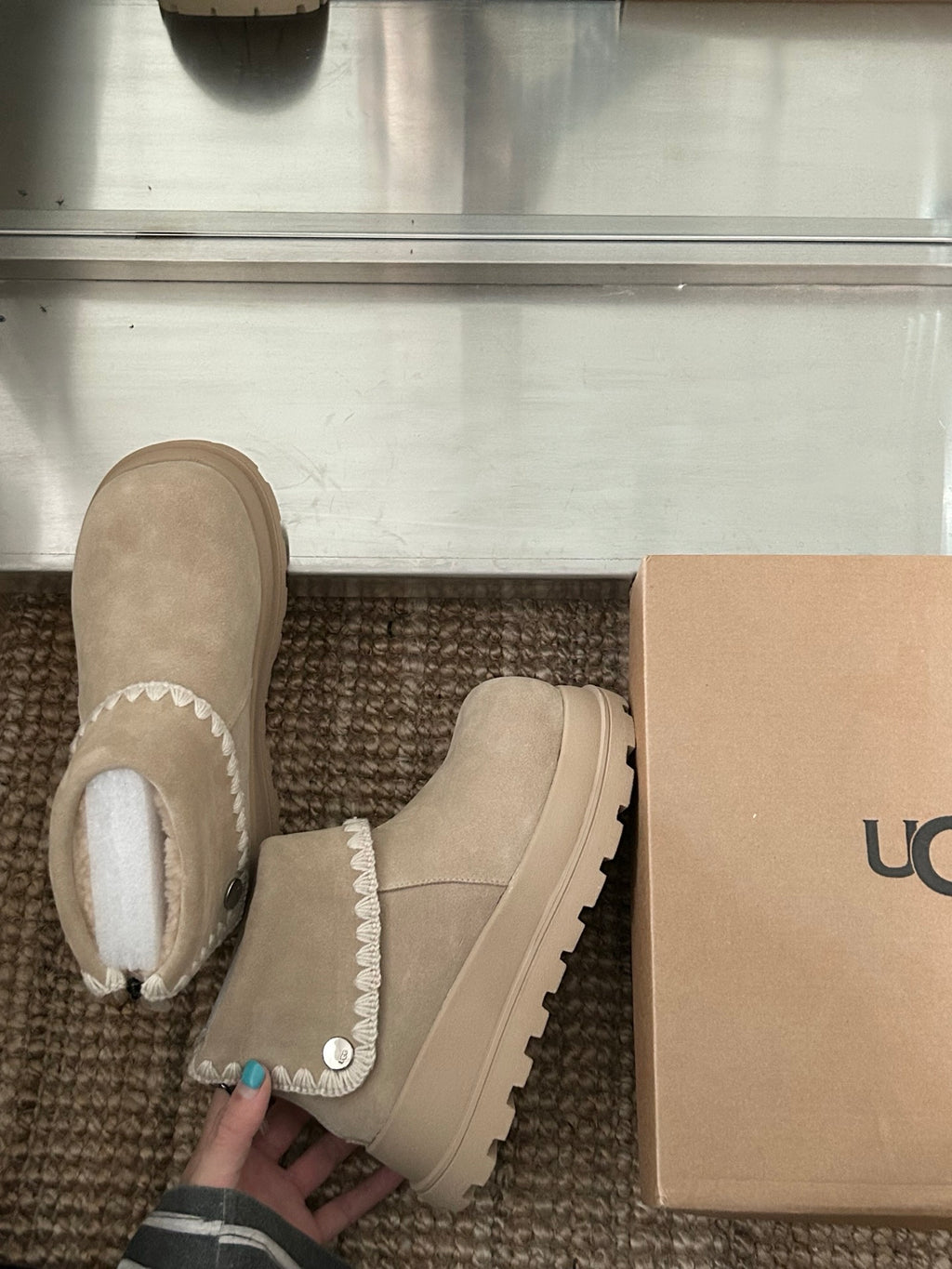 U*G 2025 Retro Tweed-Inspired Martin Boots