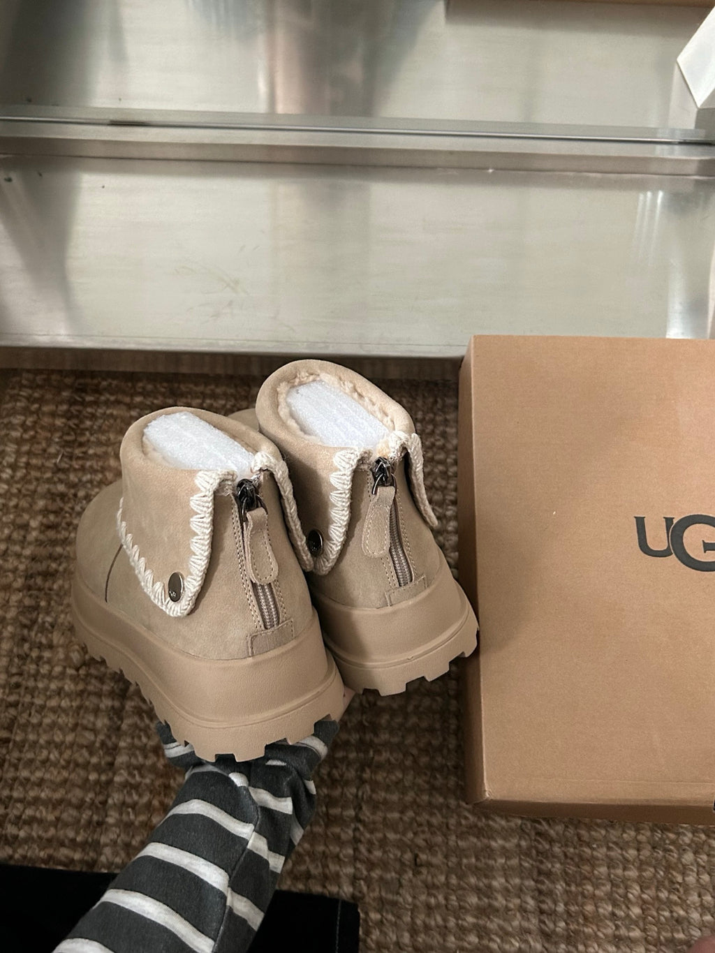 U*G 2025 Retro Tweed-Inspired Martin Boots