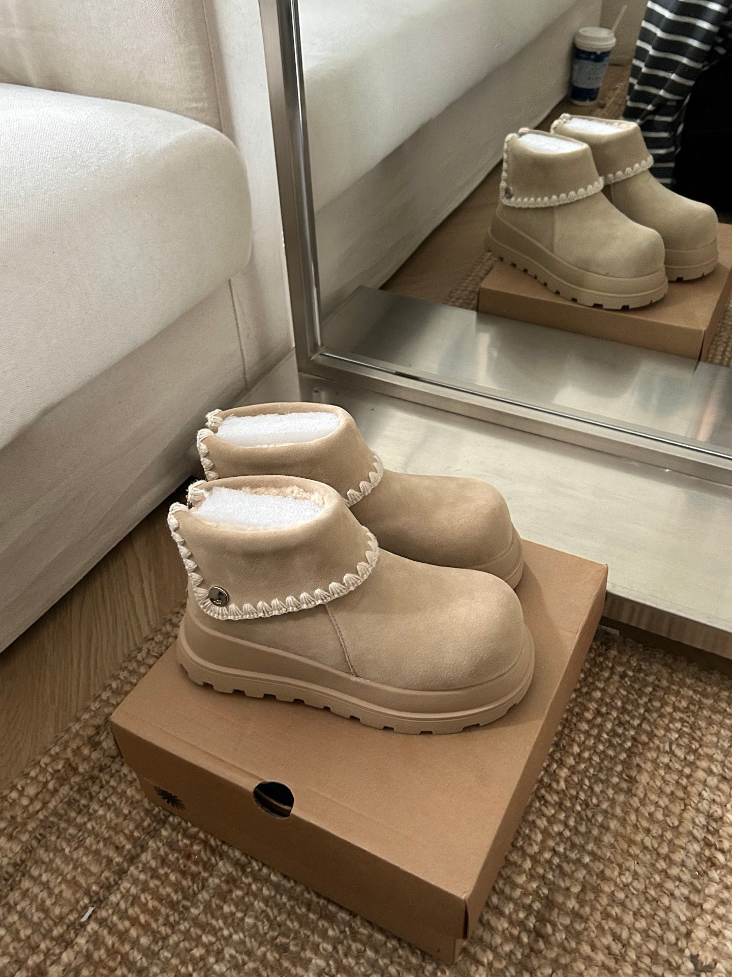 U*G 2025 Retro Tweed-Inspired Martin Boots