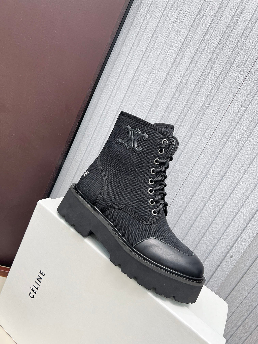 Hot Release: C 2024 Triumph Boots (Inspired by Yang Mi)