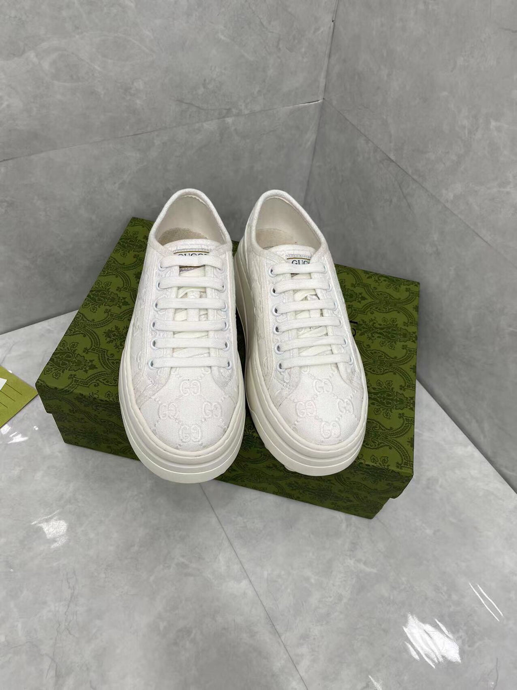 Tennis 1977 – Pink G Embroidered Platform Sneaker
