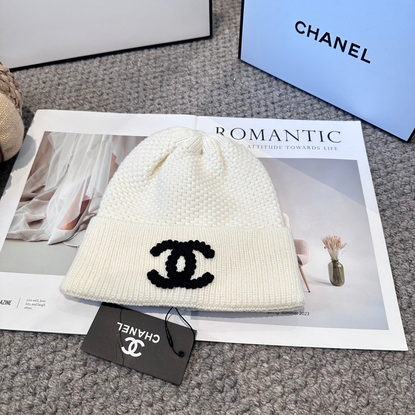 Premium Winter Knit Beanie – Soft Touch, High Elasticity