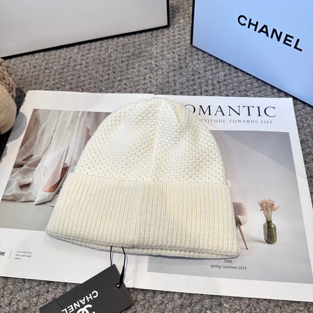 Premium Winter Knit Beanie – Soft Touch, High Elasticity