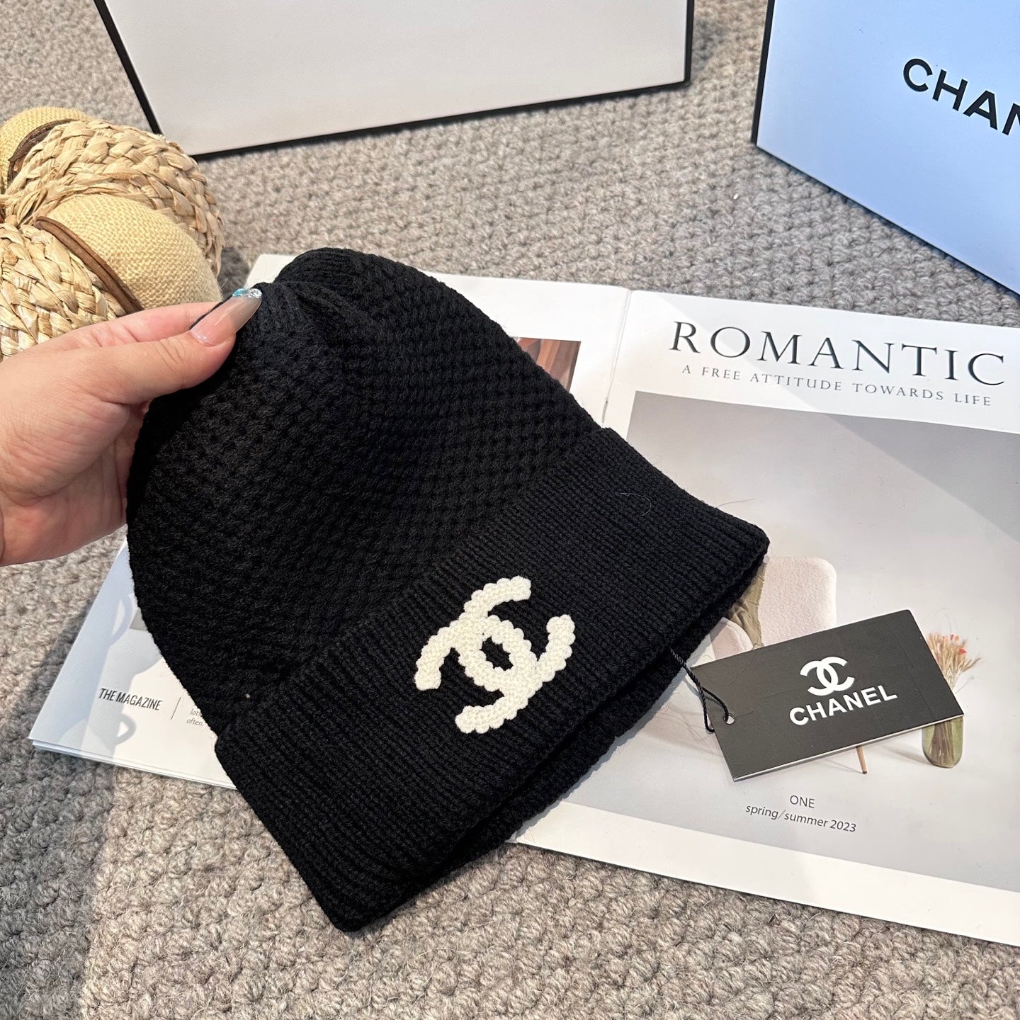 Premium Winter Knit Beanie – Soft Touch, High Elasticity