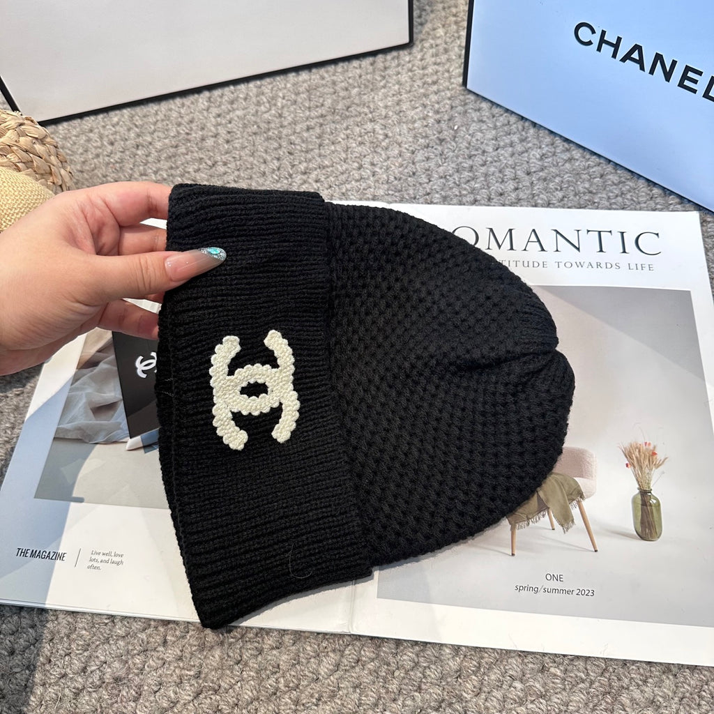 Premium Winter Knit Beanie – Soft Touch, High Elasticity