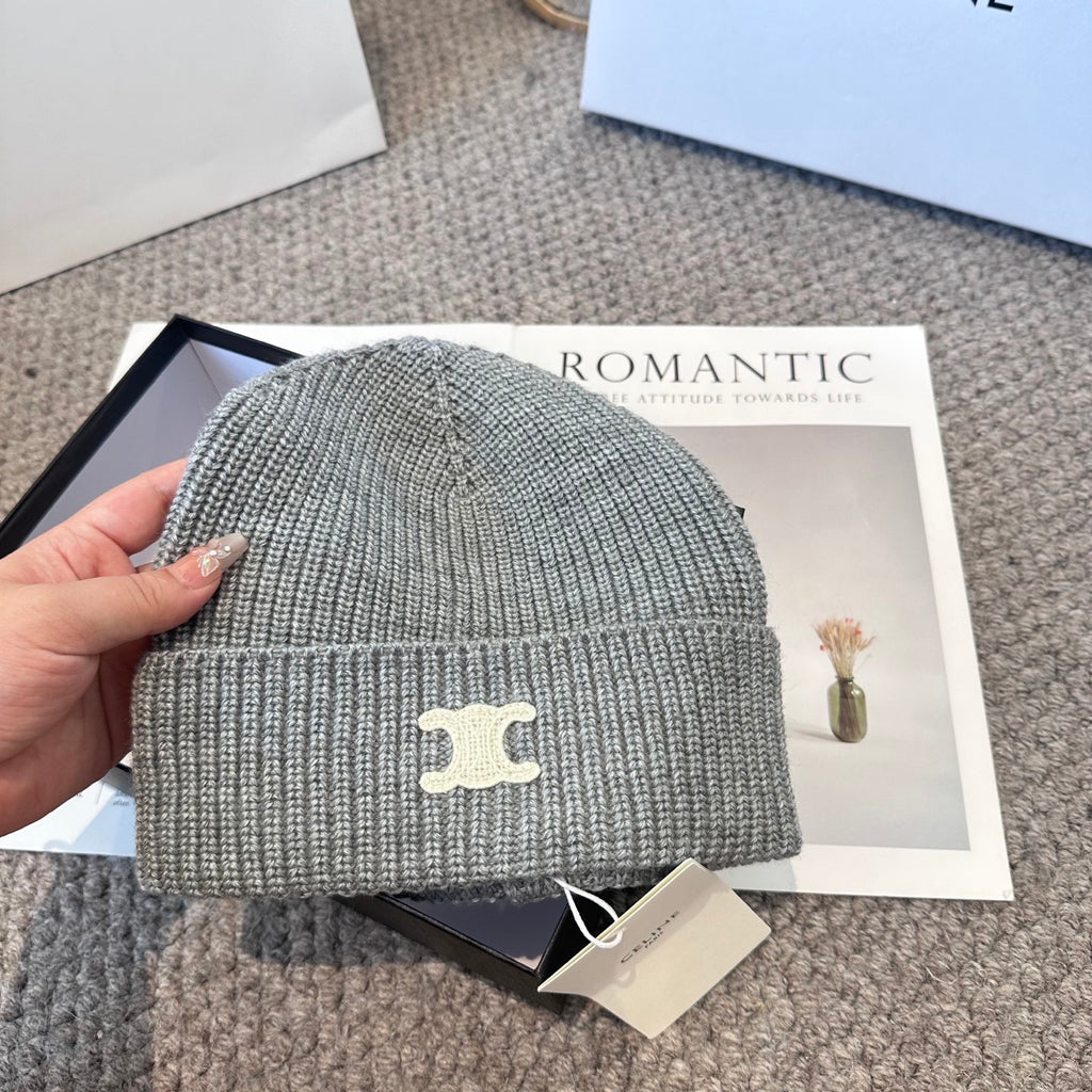 Premium Winter Unisex Knit Beanie – Soft Touch, High Elasticity