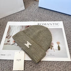 Premium Winter Unisex Knit Beanie – Soft Touch, High Elasticity