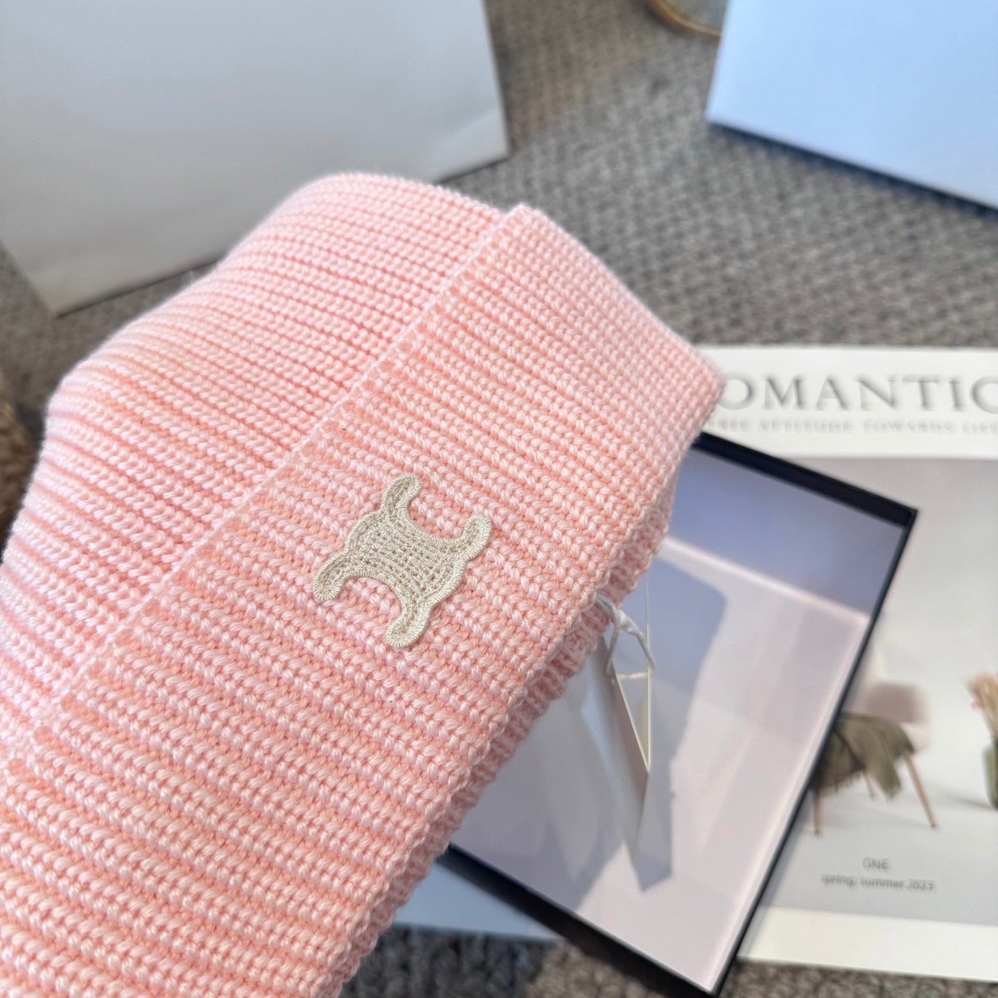 Premium Winter Unisex Knit Beanie – Soft Touch, High Elasticity