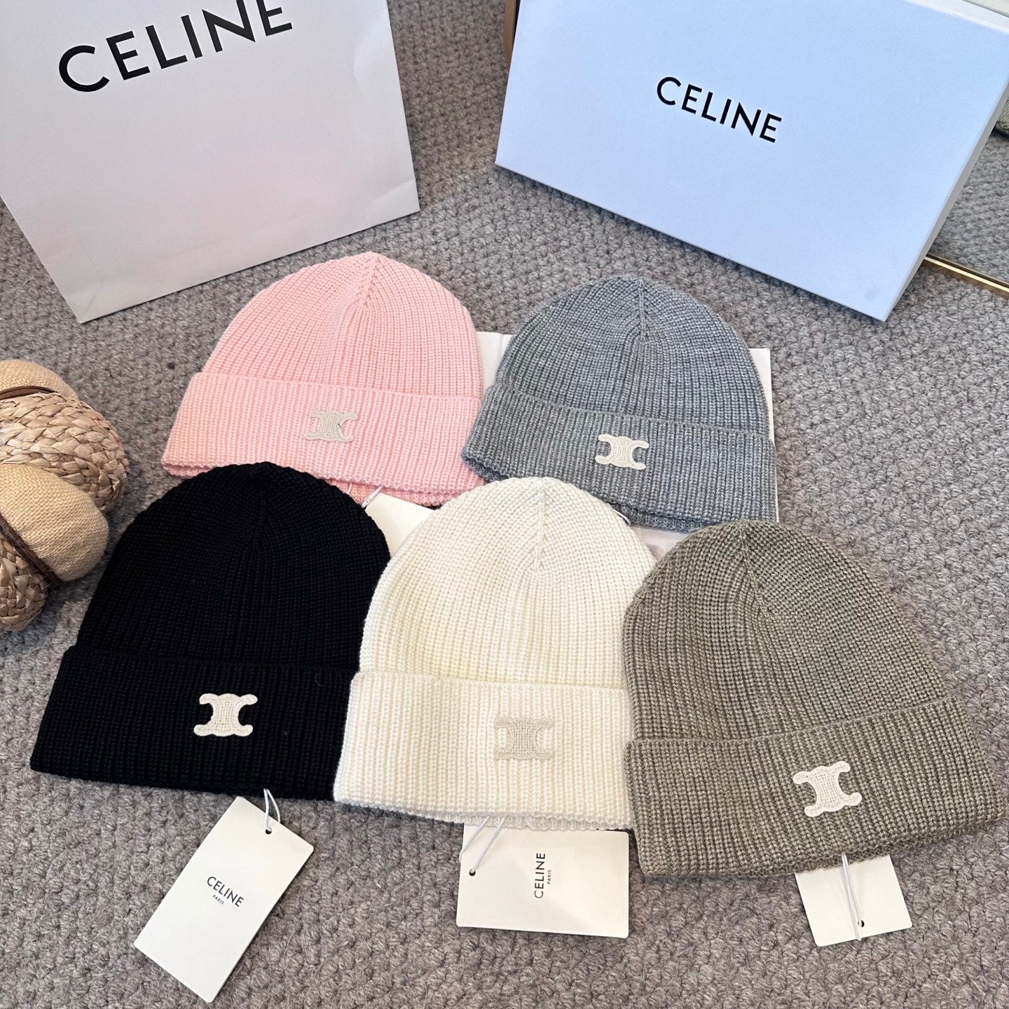 Premium Winter Unisex Knit Beanie – Soft Touch, High Elasticity