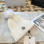 Premium Knit Beanie with Fox Fur Pom — Soft, Warm & Stylish