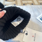 Premium Knit Beanie with Fox Fur Pom — Soft, Warm & Stylish