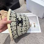 Minimalist Autumn/Winter Bucket Hat – New Season