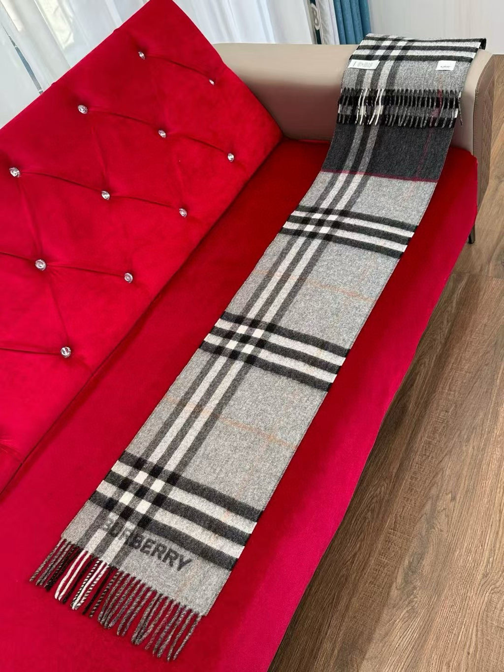 Premium Cashmere Contrast Plaid Scarf — Unisex — 30 × 168 cm