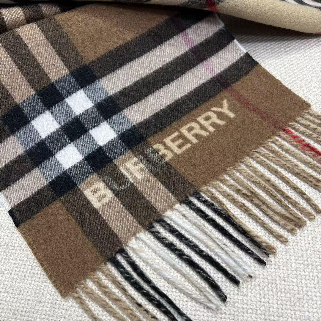 Premium Cashmere Contrast Plaid Scarf — Unisex — 30 × 168 cm
