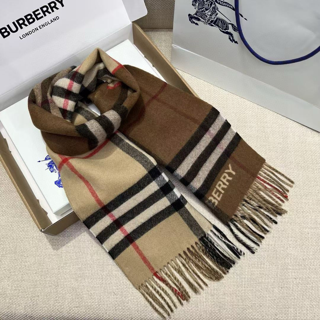 Premium Cashmere Contrast Plaid Scarf — Unisex — 30 × 168 cm