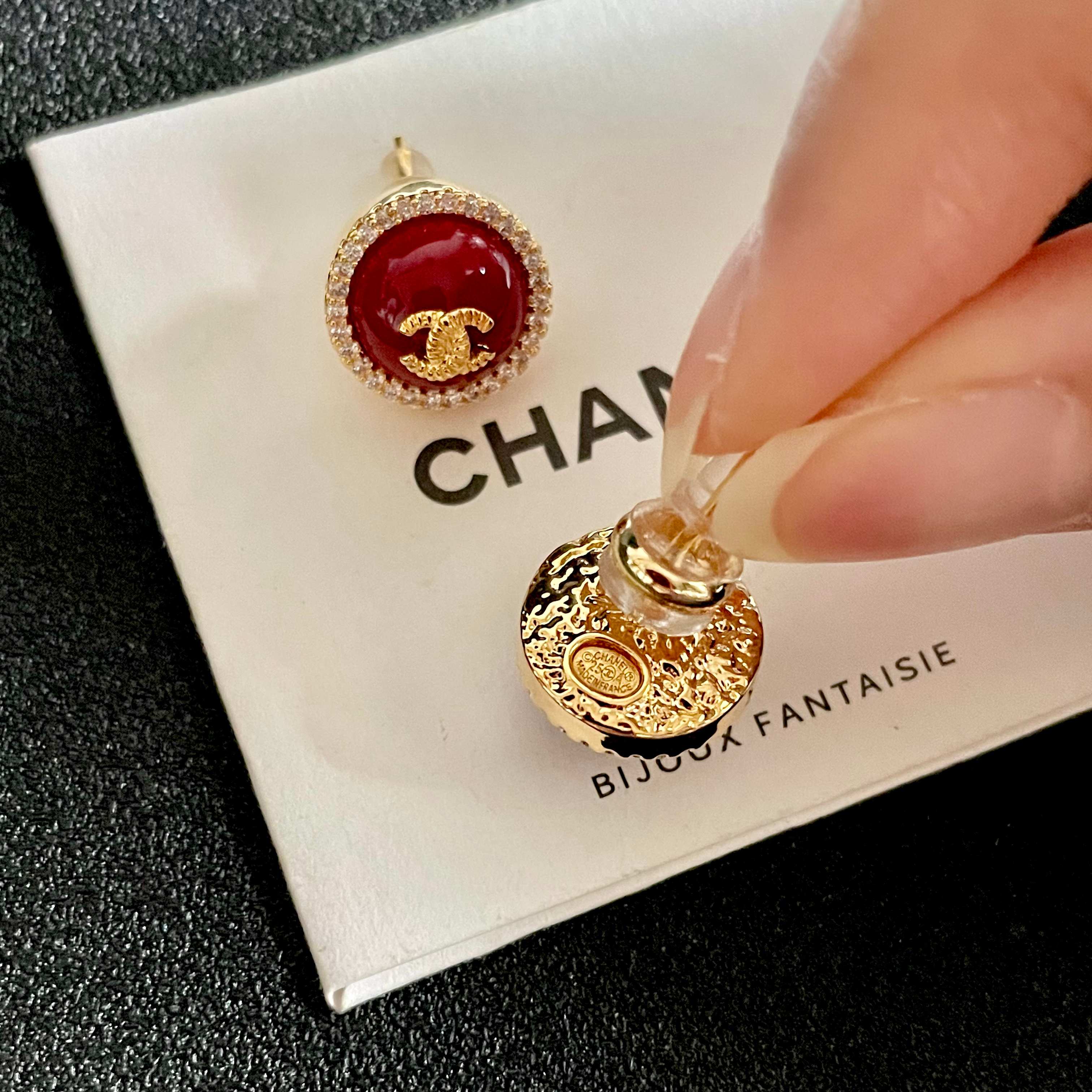 Vintage-Inspired Double-C Stud Earrings — Elegant & Refined