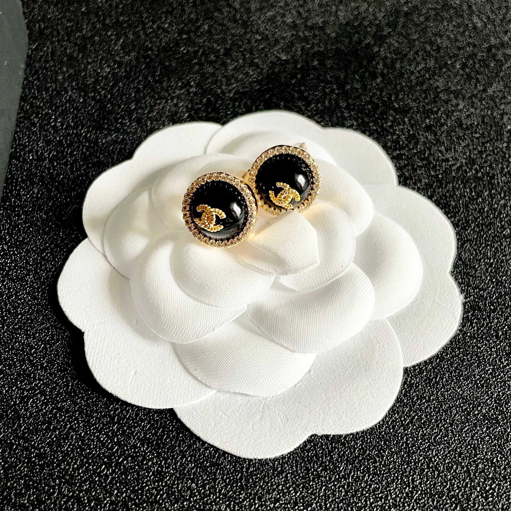 Vintage-Inspired Double-C Stud Earrings — Elegant & Refined