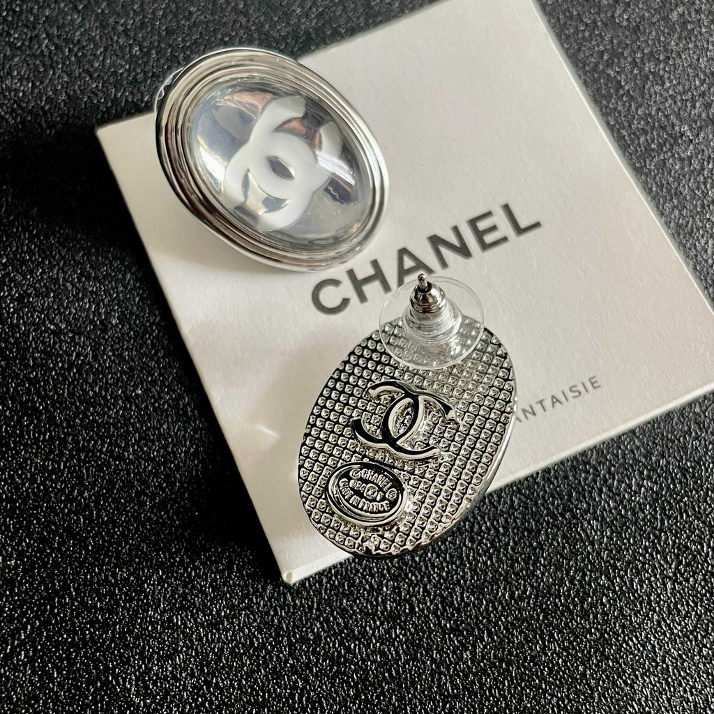 Vintage-Inspired Minimalist Stud Earrings | Refined Daily Elegance