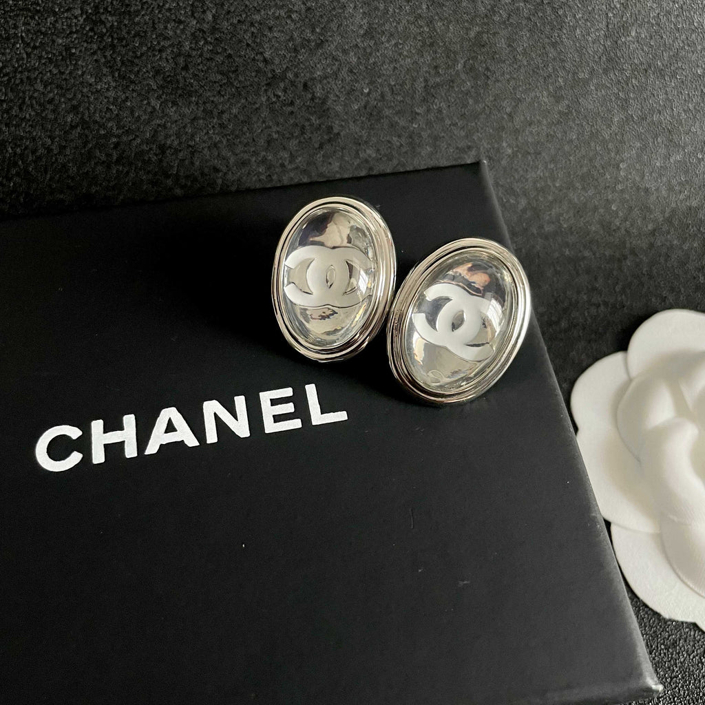 Vintage-Inspired Minimalist Stud Earrings | Refined Daily Elegance
