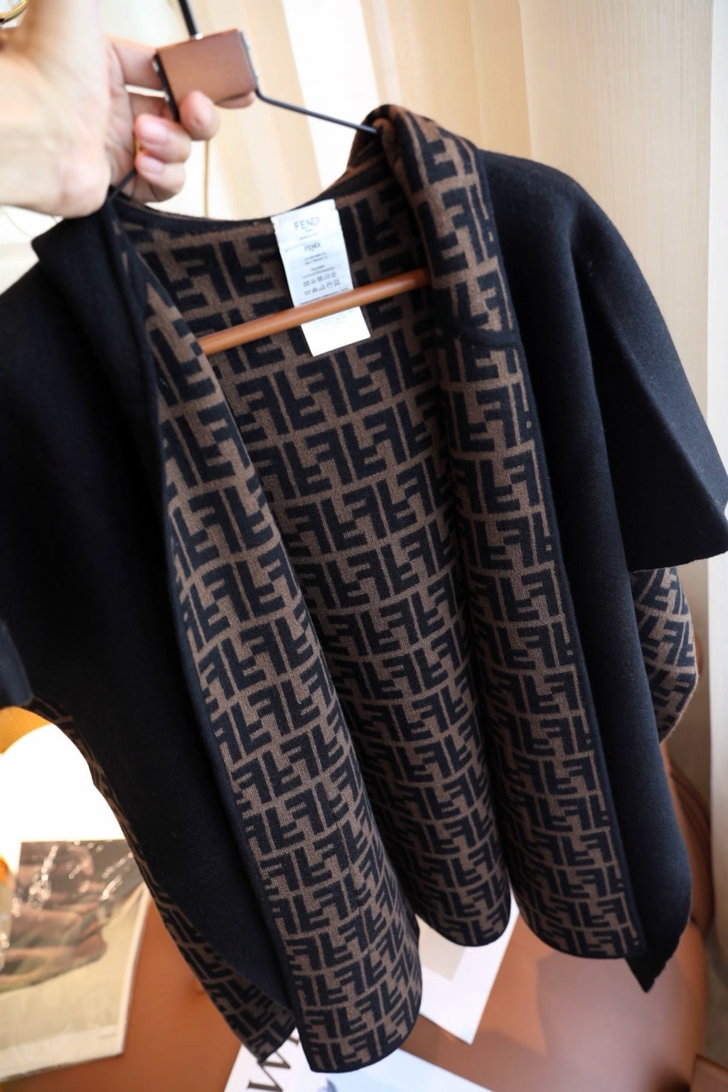 Double-Sided Wool–Cashmere Blend Knit Cape Coat | Soft · Warm · Elevated