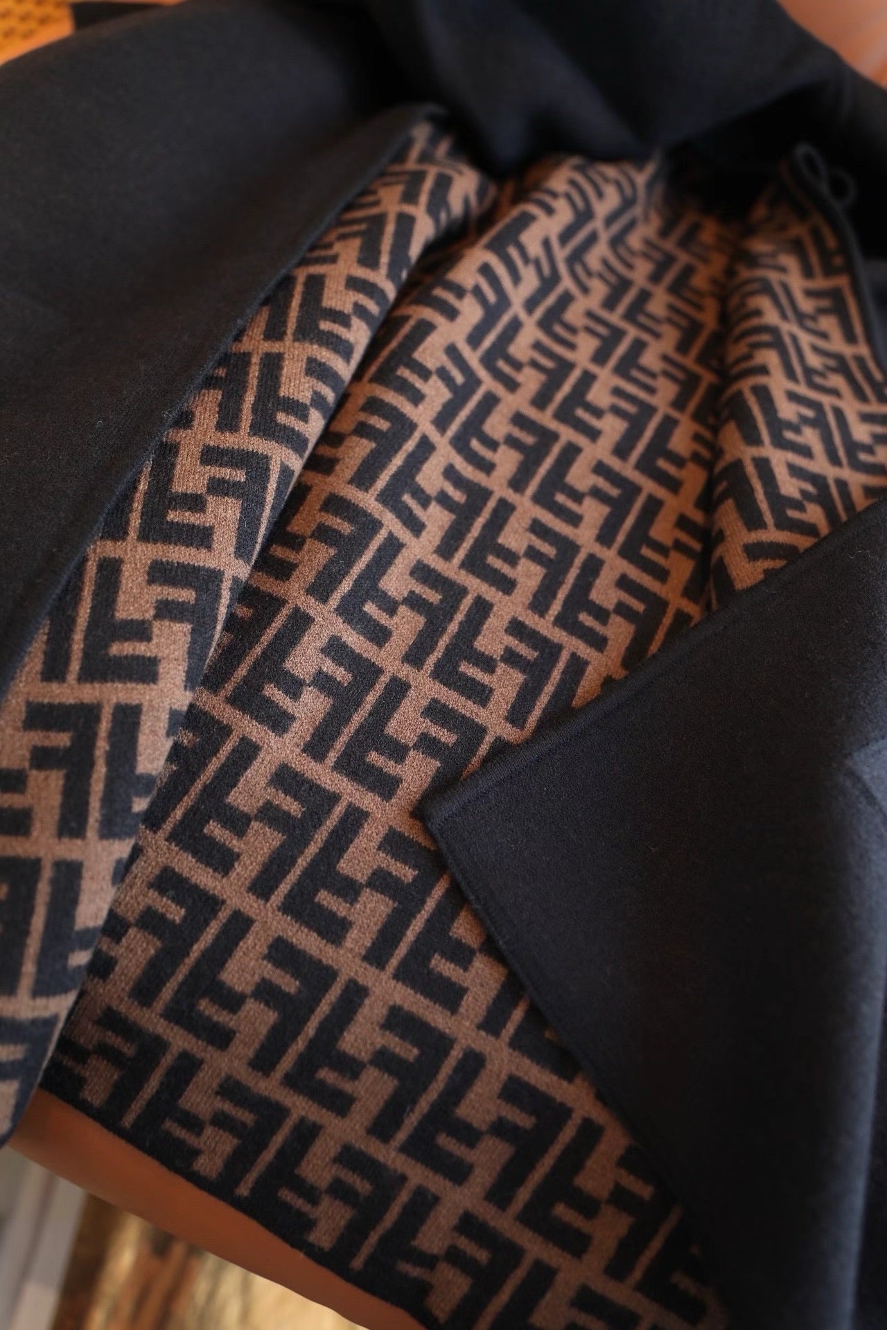 Double-Sided Wool–Cashmere Blend Knit Cape Coat | Soft · Warm · Elevated