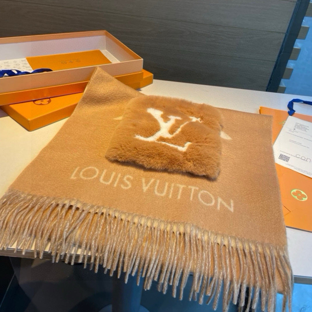 Luxury Cashmere Scarf with Pocket &amp; Decorative Details — 190 × 46 cm